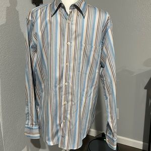 Bugatchi Uomo. Gorgeous cotton button down.